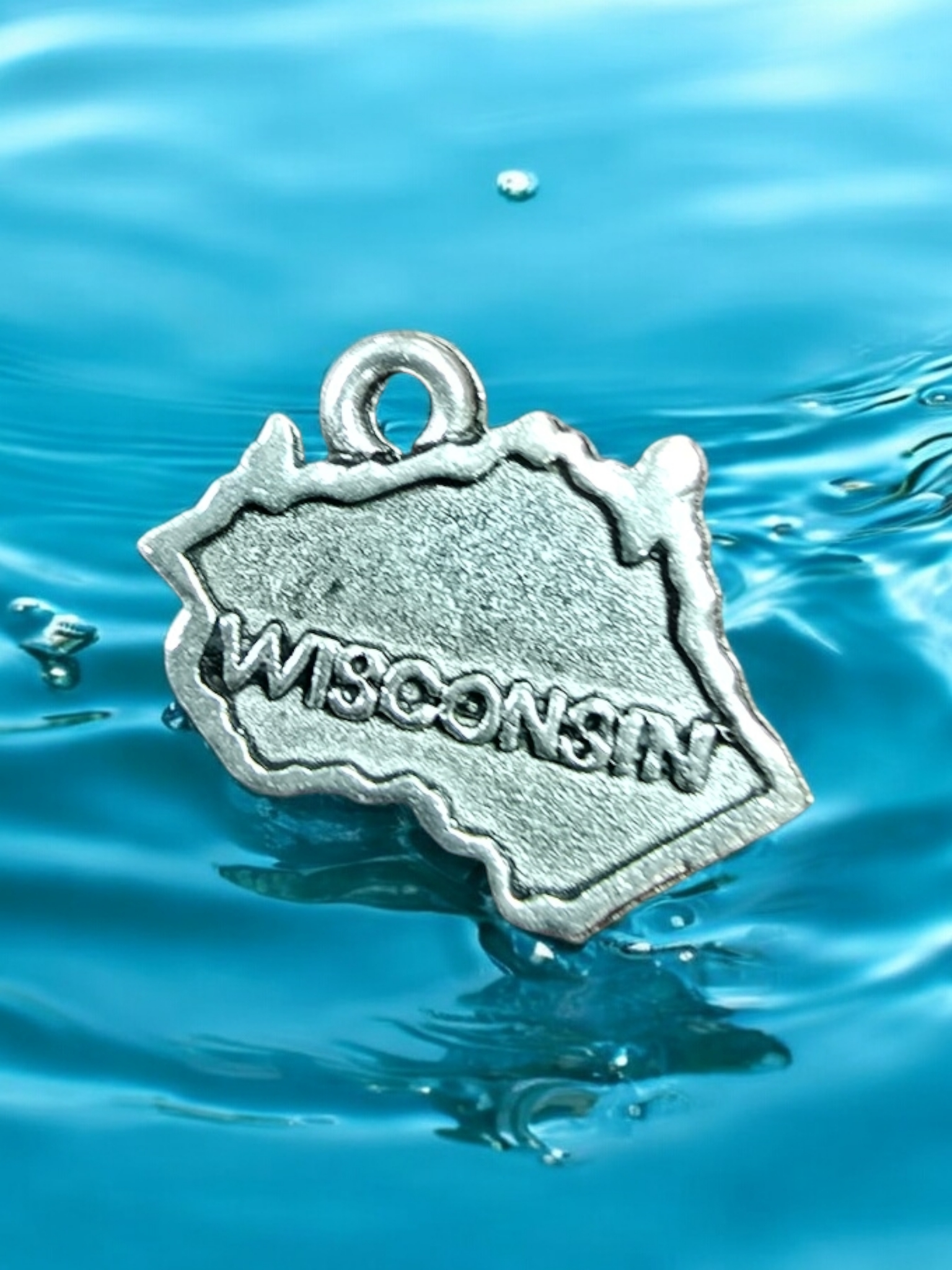 Silver Wisconsin State Pewter Charm Pendant | Travel Charm
