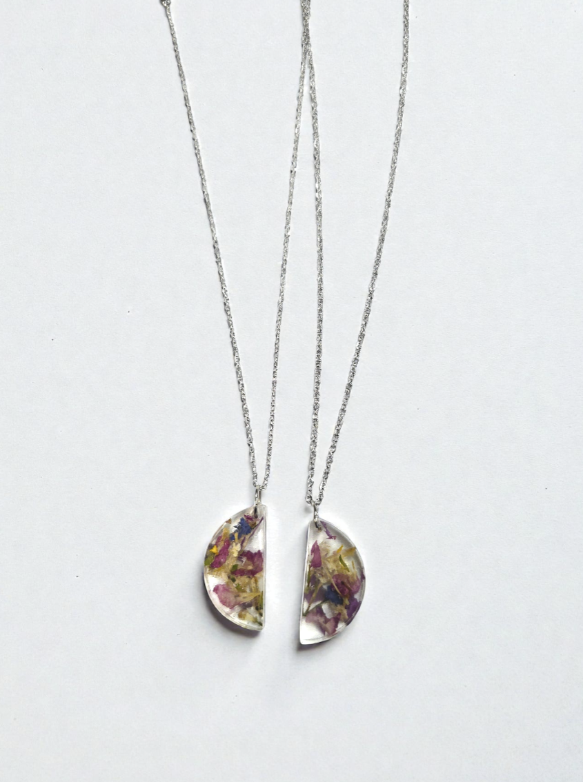 Charming Floral Resin BFF Half Circle Necklace Set