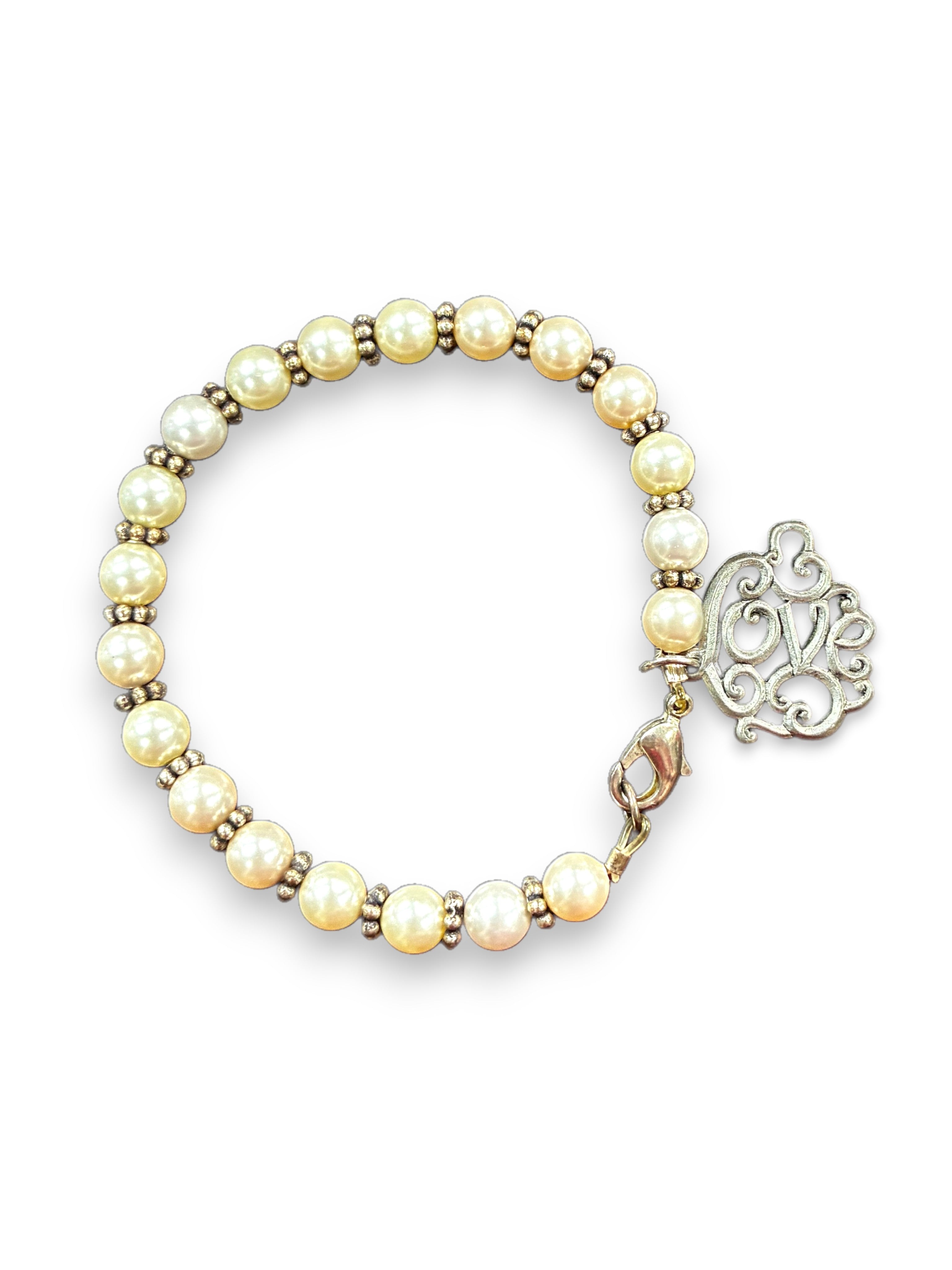 Elegant Pearl Charm Bracelet with Decorative Love Pendant