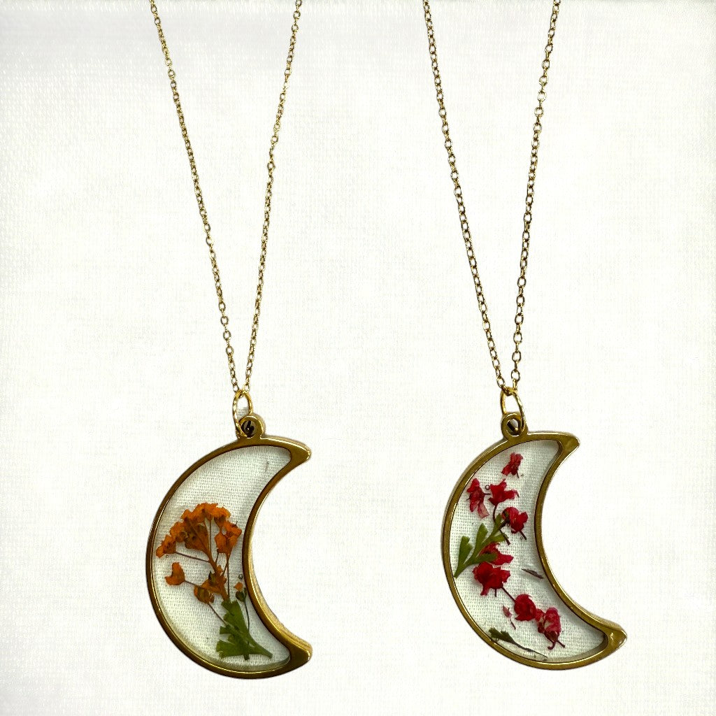 Gold Flower Pendant Necklace | Hand-Pressed Real Flower Resin Necklaces