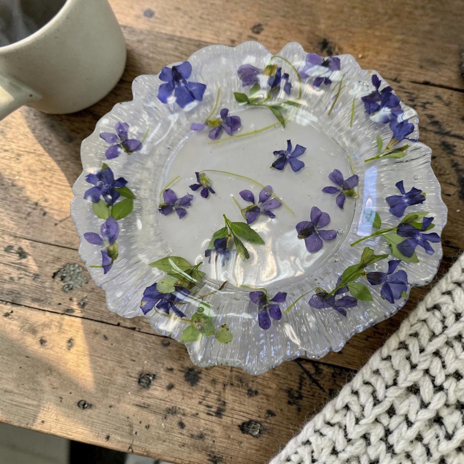 Beautiful Pressed Flower Resin Dish in Elegant Yellow and Purple Colors