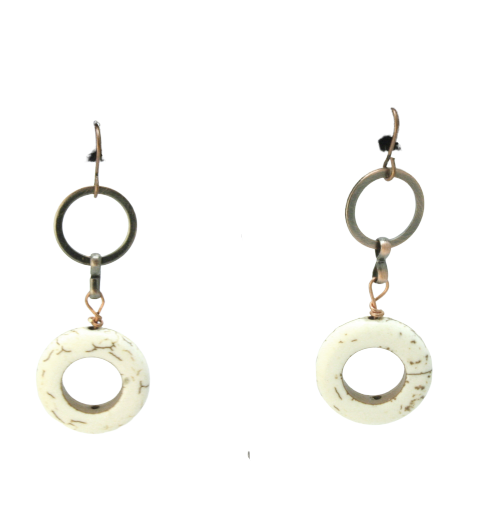 Earthy Elegance: Copper Dangle Earrings with White Turquoise Bead