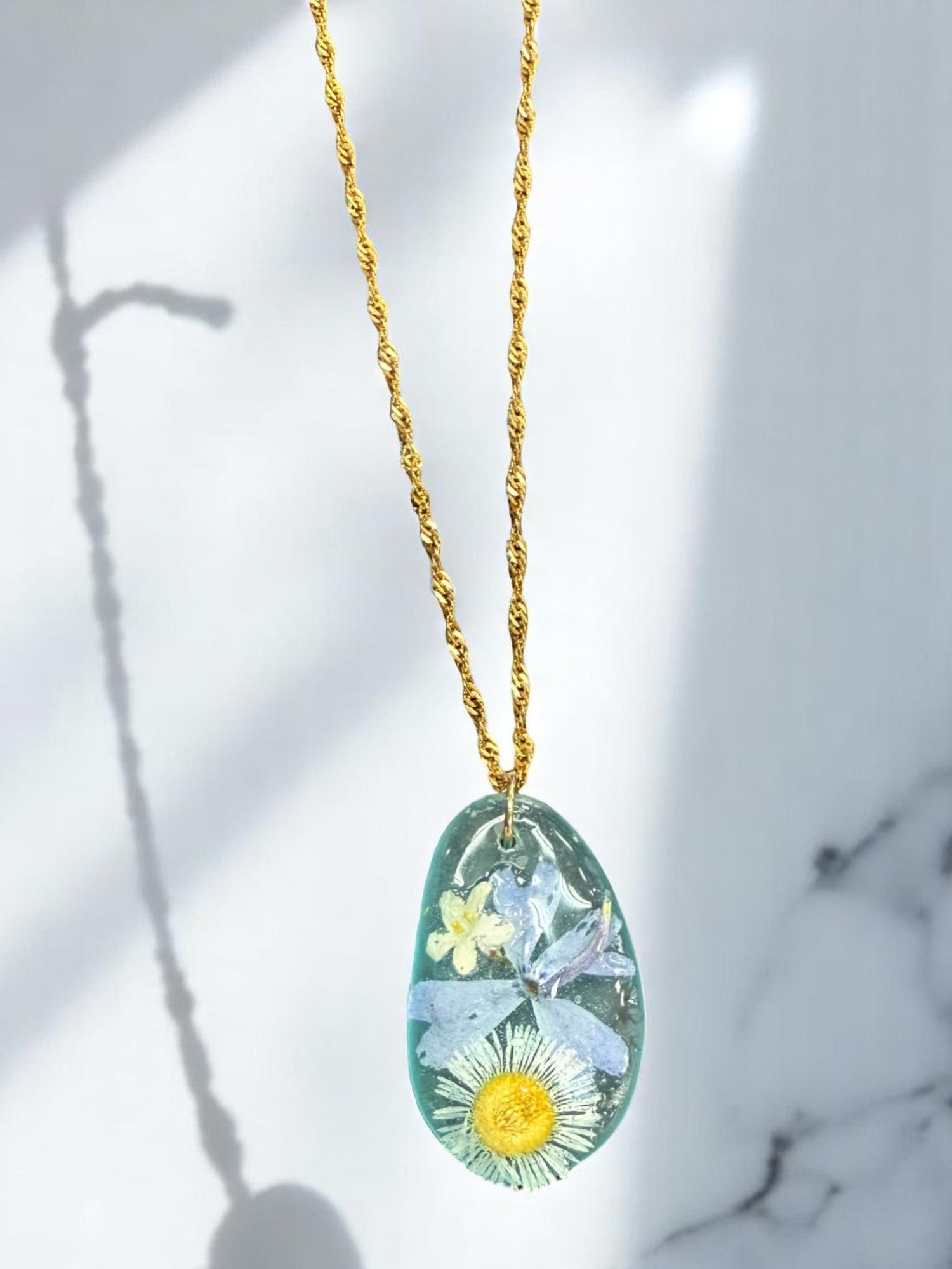 Women's Flower Bloom Green Sea Glass Pendant Necklace