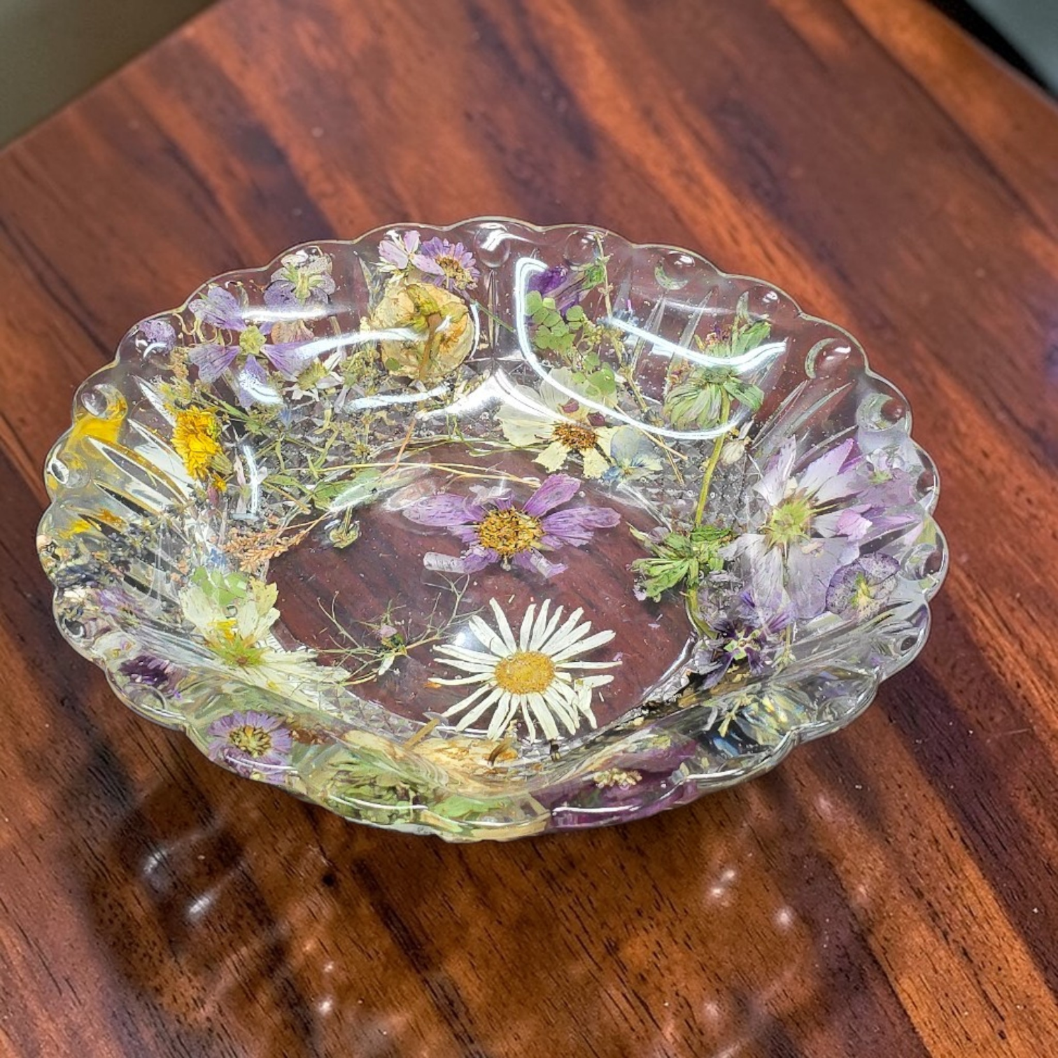 Large Centerpiece Pressed Flower Resin Cut Glass Bowl | Flower preservation